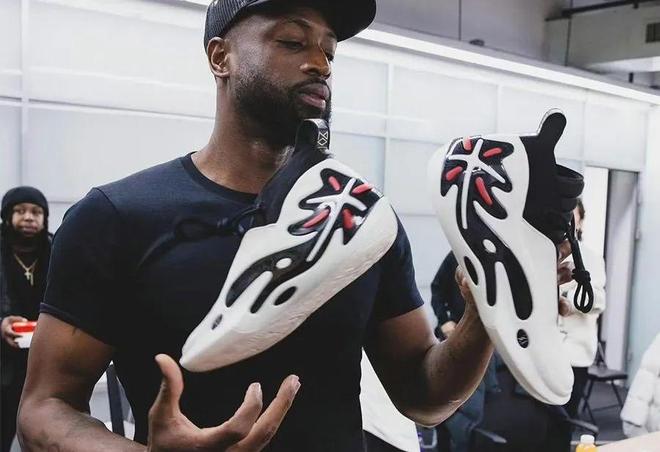 篮球勇士明星球员连续三场20+得分（勇士队当家球星连续三战砍下20+分）