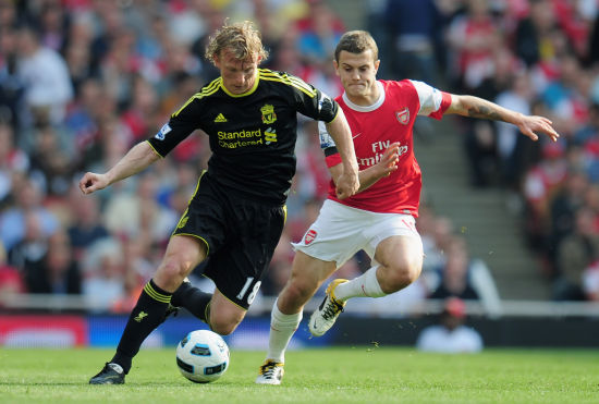 孙兴慜调侃范德芬：你那个一条龙进球比我的更精彩吗？（孙兴慜笑问范德芬：你的长途奔袭破门更胜我一筹吗？）