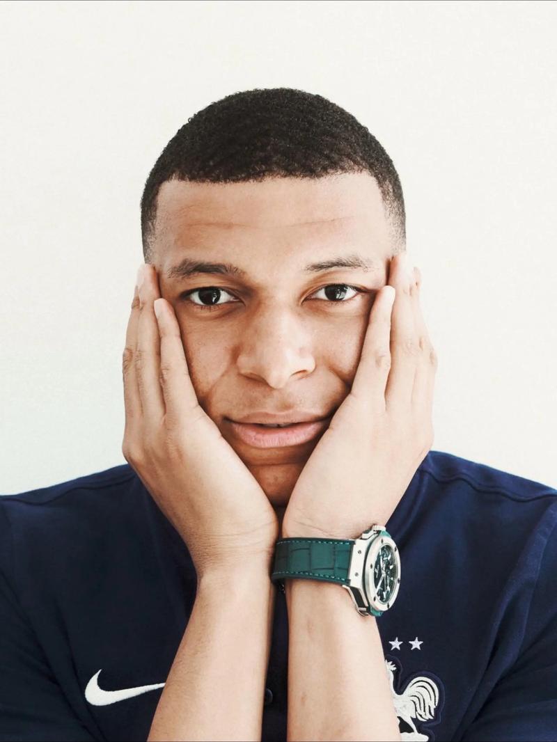 背锅到底！曝阿隆索已遭解雇（传阿隆索遭下课，背锅背到最后？）