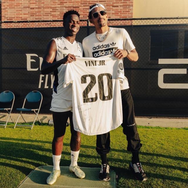 比赛集锦：乌迪内斯1-2热那亚（赛事精华：热那亚2-1战胜乌迪内斯）