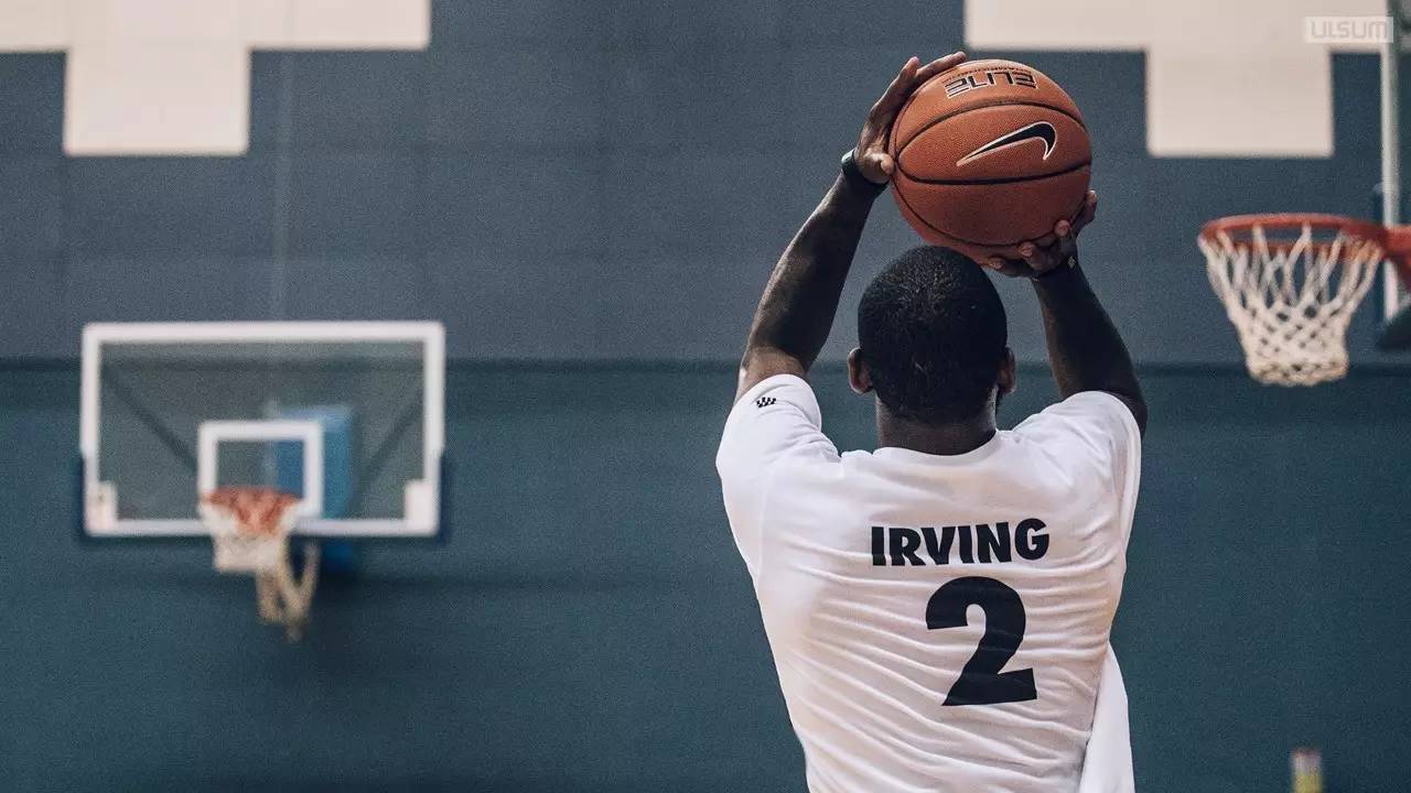 恰20：尼科-帕斯？他进步了很多很有前途，但我不关注对手（恰20谈尼科-帕斯：进步显著前景可期，我只专注本队）